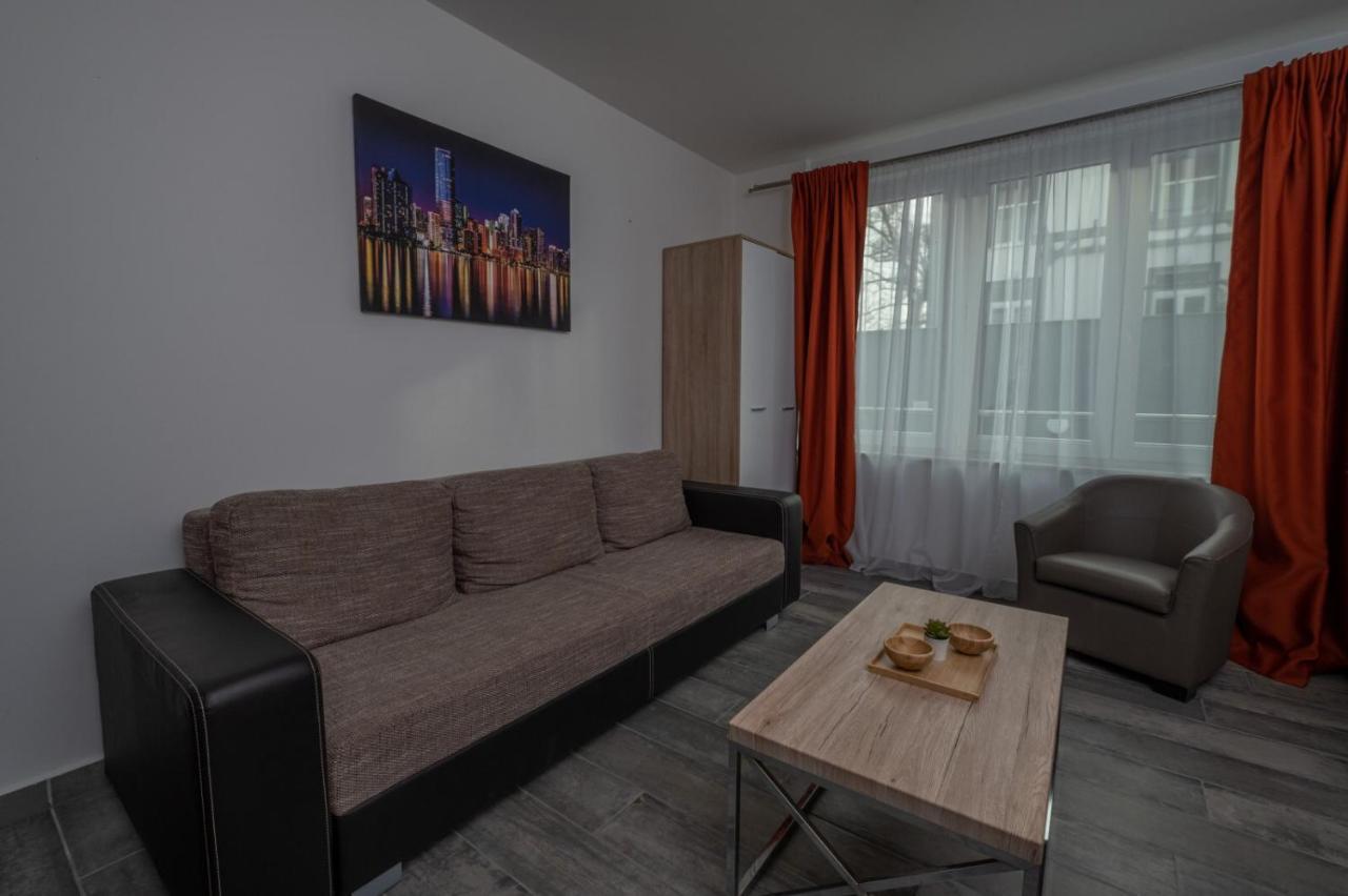 Lido Riviera Sunshine Apartman บาลาตอนแลลเล ภายนอก รูปภาพ