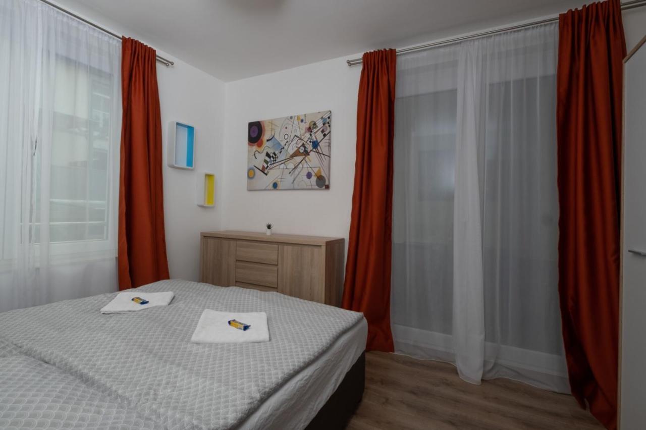 Lido Riviera Sunshine Apartman บาลาตอนแลลเล ภายนอก รูปภาพ