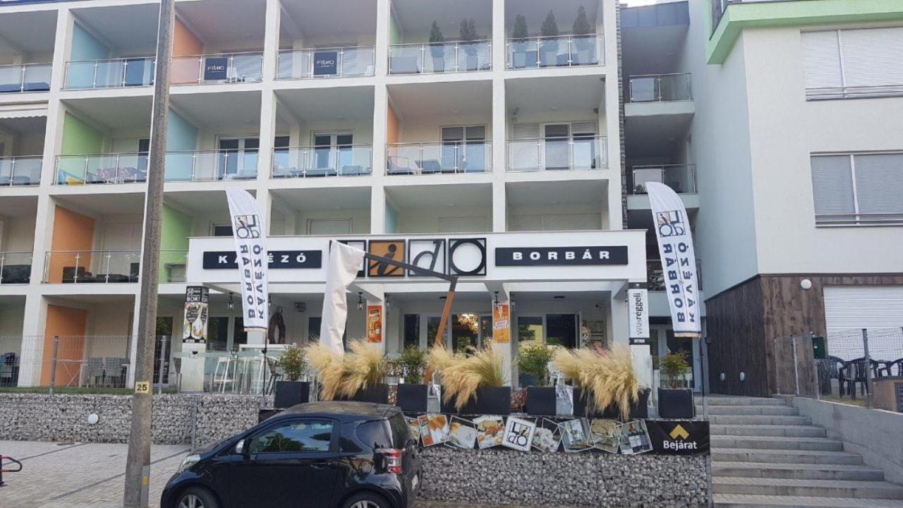 Lido Riviera Sunshine Apartman บาลาตอนแลลเล ภายนอก รูปภาพ